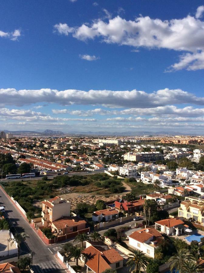 Tus Vacaciones Junto Al Mar Daire Torrevieja Dış mekan fotoğraf